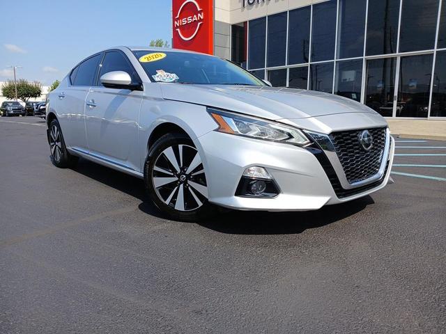 Photo of 2020 Brilliant Silver Metallic Nissan Altima