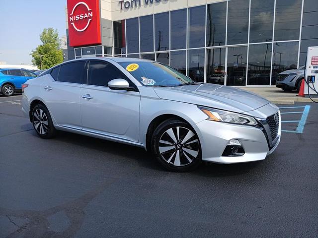 Photo of 2020 Brilliant Silver Metallic Nissan Altima
