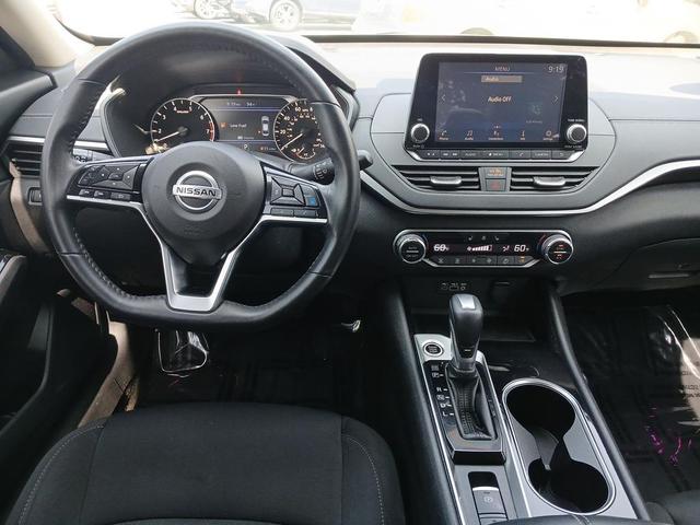 Photo of 2020 Brilliant Silver Metallic Nissan Altima