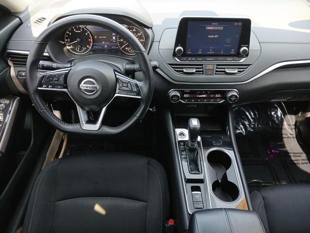 Photo of 2020 Brilliant Silver Metallic Nissan Altima