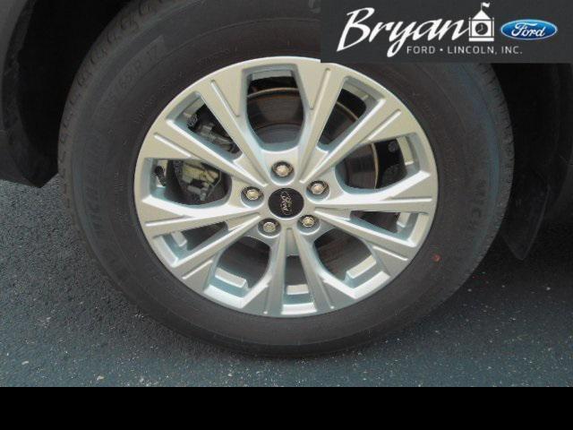 Photo of 2023 Vapor Blue Metallic Ford Escape