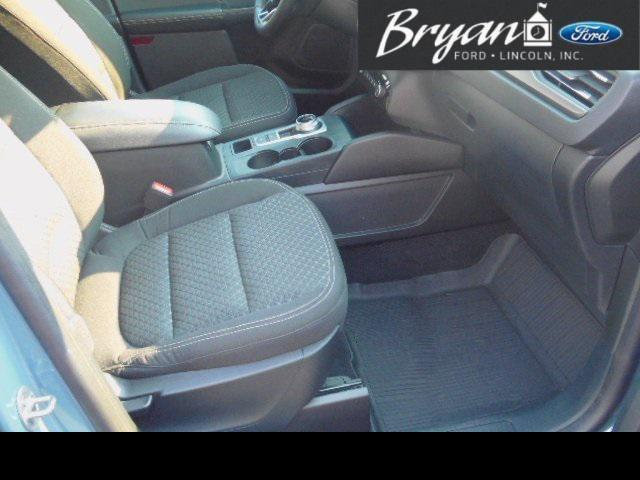 Photo of 2023 Vapor Blue Metallic Ford Escape