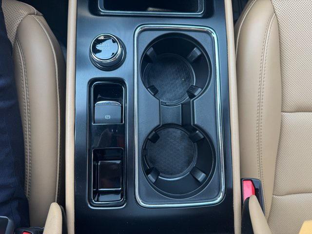 Photo of 2022 Ocean Drive Blue Metallic Tinted Clearciat Lincoln Corsair