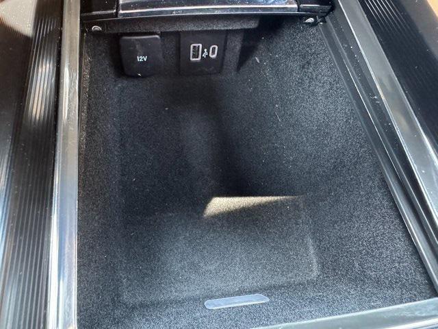 Photo of 2022 Ocean Drive Blue Metallic Tinted Clearciat Lincoln Corsair