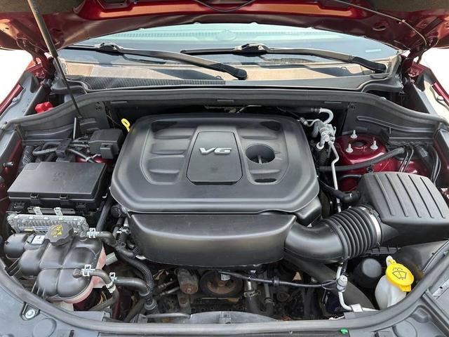 Photo of 2018 Octane Red Pearlcoat Dodge Durango