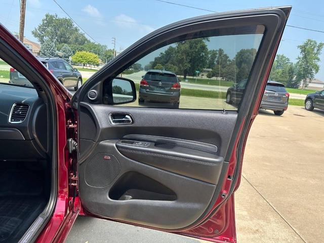 Photo of 2018 Octane Red Pearlcoat Dodge Durango