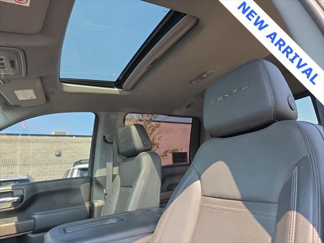 Photo of 2022 Ebony Twilight Metallic GMC Sierra 3500
