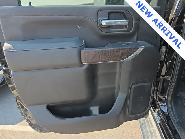 Photo of 2022 Ebony Twilight Metallic GMC Sierra 3500