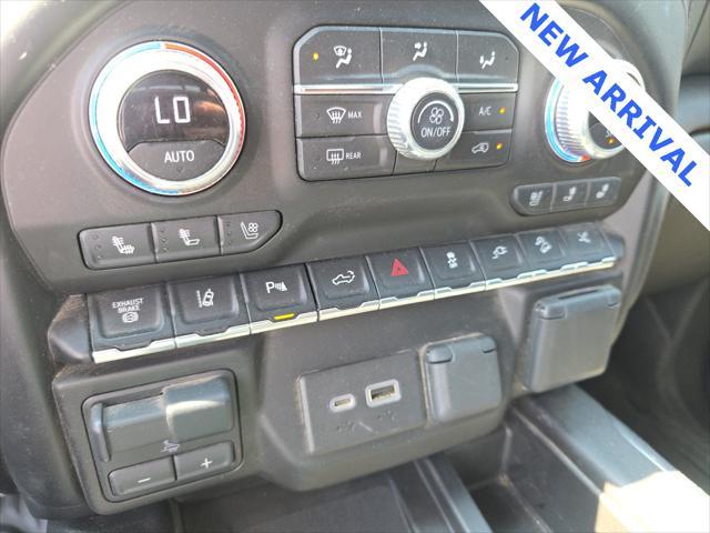 Photo of 2022 Ebony Twilight Metallic GMC Sierra 3500
