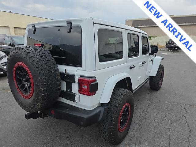 Photo of 2023 Earl Clearcoat Jeep Wrangler