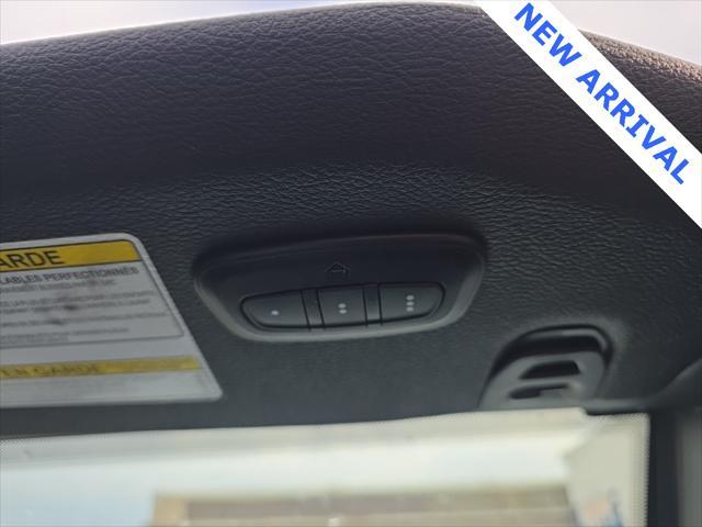 Photo of 2023 Earl Clearcoat Jeep Wrangler