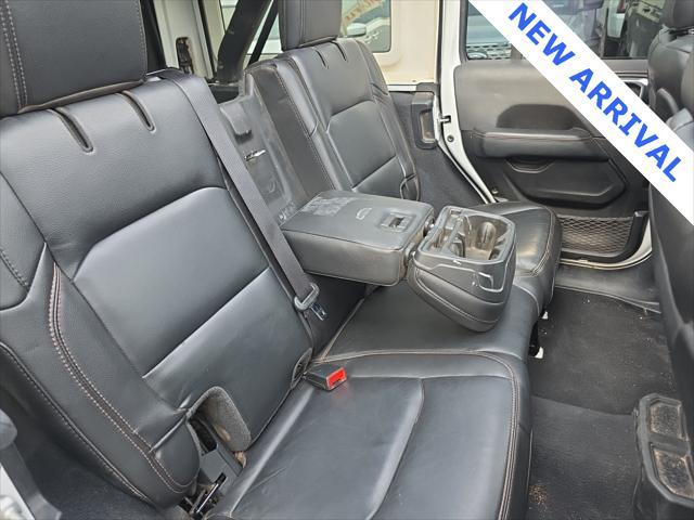 Photo of 2023 Earl Clearcoat Jeep Wrangler