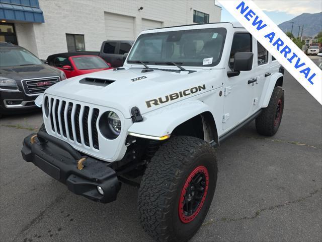 Photo of 2023 Earl Clearcoat Jeep Wrangler