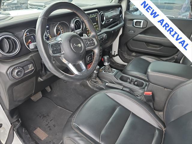 Photo of 2023 Earl Clearcoat Jeep Wrangler