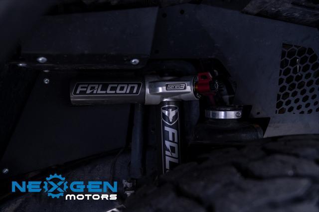 Photo of 2011 Black Clearcoat Jeep Wrangler Unlimited