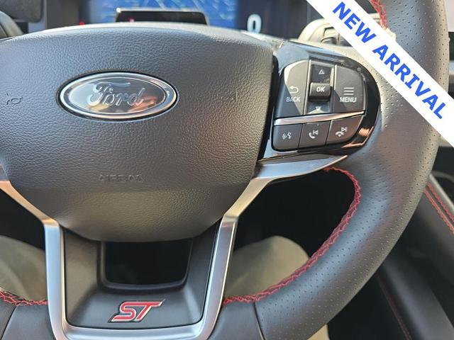 Photo of 2025 Vapor Blue Metallic Ford Explorer