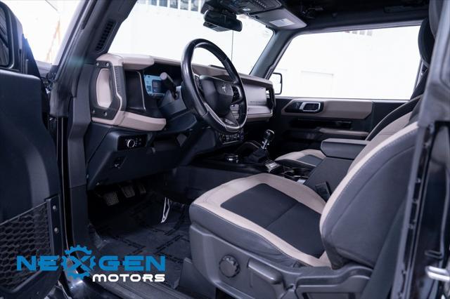Photo of 2022 Shadow Black Ford Bronco