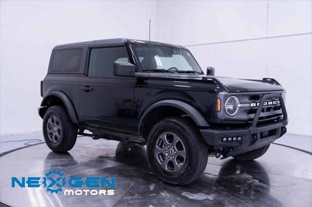 Photo of 2022 Shadow Black Ford Bronco