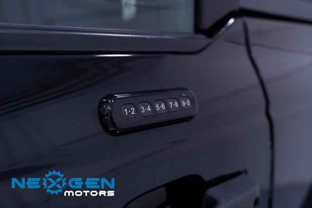 Photo of 2022 Shadow Black Ford Bronco