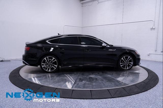Photo of 2024 Black Metallic Audi S5