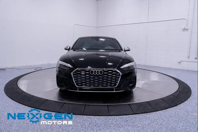 Photo of 2024 Black Metallic Audi S5