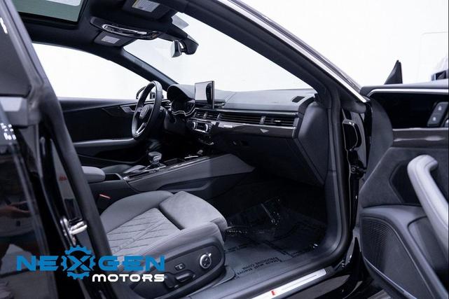 Photo of 2024 Black Metallic Audi S5