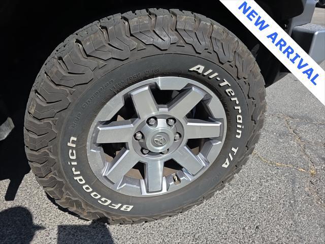 Photo of 2014 Army Green Toyota FJ Cruiser