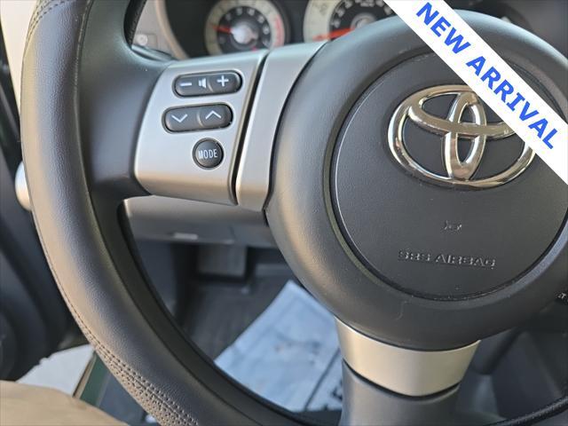 Photo of 2014 Army Green Toyota FJ Cruiser