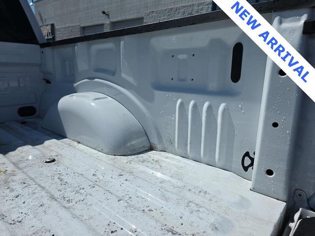 Photo of 2022 Oxford White Ford F-150