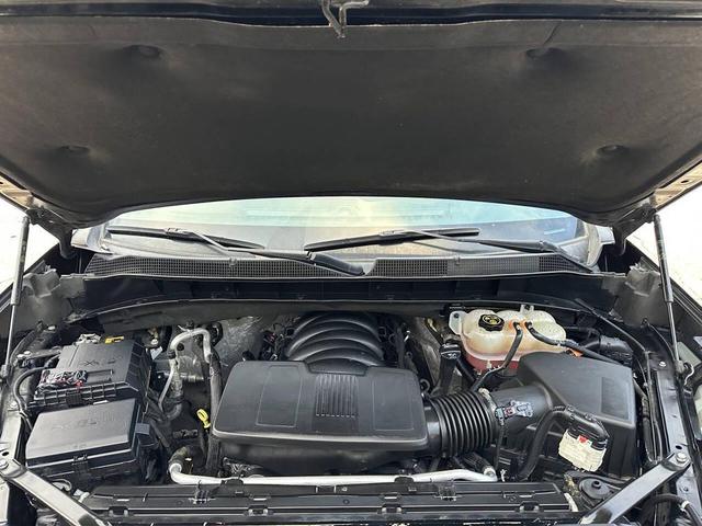 Photo of 2022 Black Chevrolet Silverado 1500