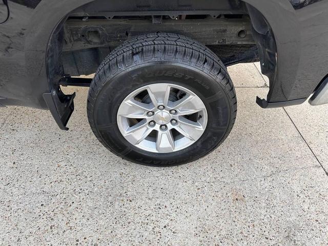 Photo of 2022 Black Chevrolet Silverado 1500