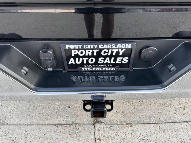 Photo of 2022 Black Chevrolet Silverado 1500