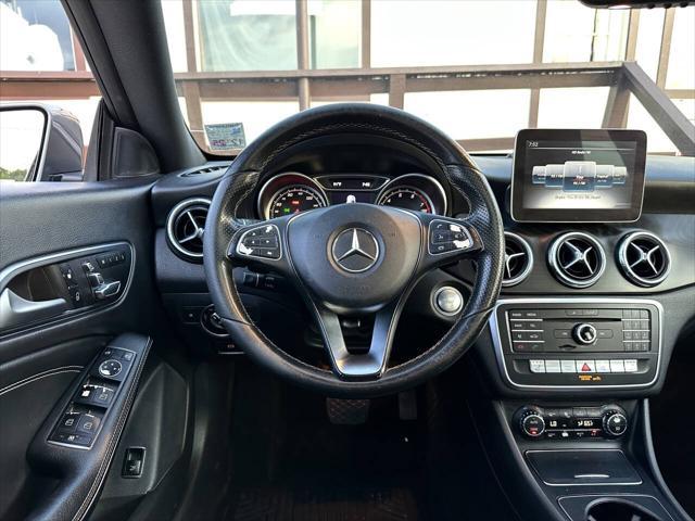 Photo of 2018 Gray Mercedes-Benz CLA 250