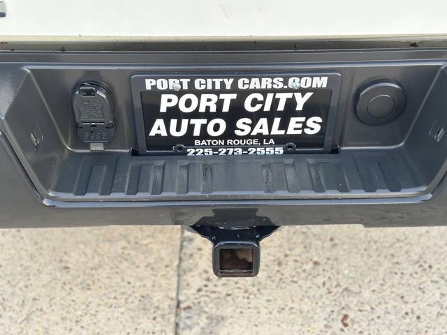 Photo of 2016 White Chevrolet Silverado 1500