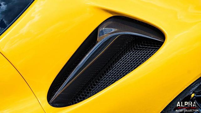 Photo of 2022 Yellow Ferrari SF90 Stradale
