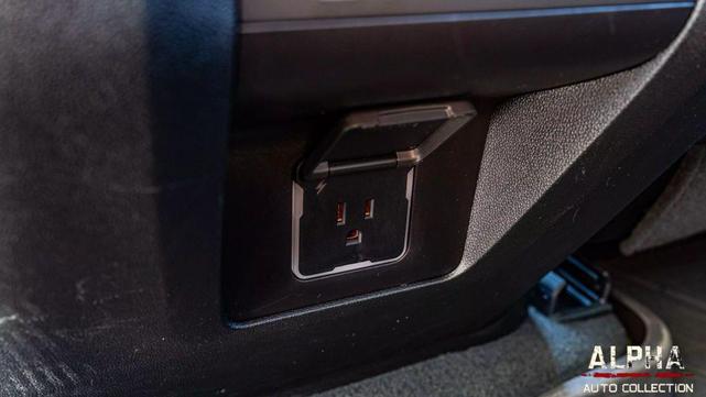 Photo of 2023 Grey Chevrolet Tahoe