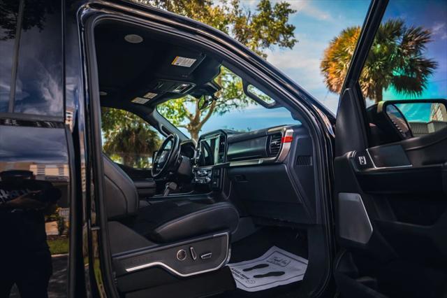 Photo of 2022 Black Ford F-150