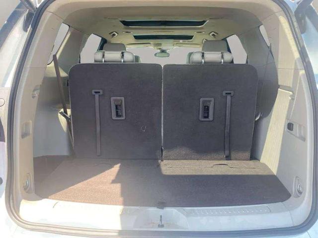 Photo of 2017 White Frost Tricoat GMC Acadia