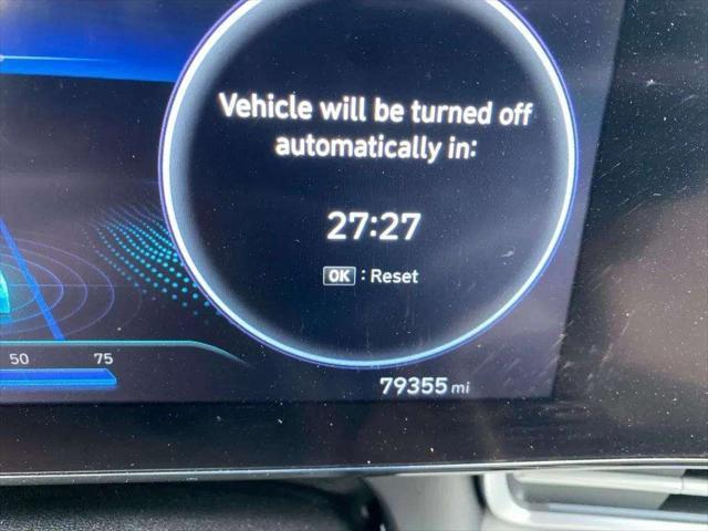 Photo of 2022 Phantom Black Hyundai ELANTRA