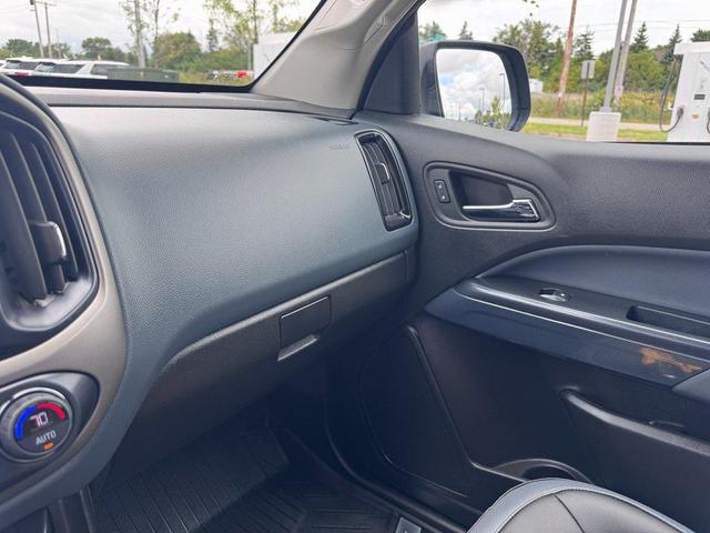 Photo of 2022 Satin Steel Metallic Chevrolet Colorado