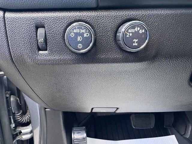 Photo of 2022 Satin Steel Metallic Chevrolet Colorado