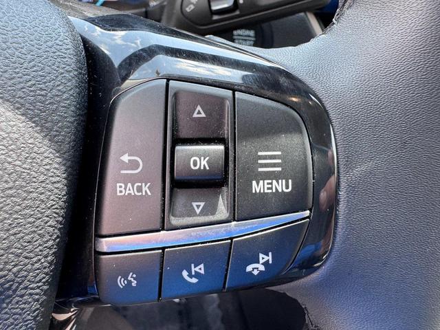 Photo of 2022 Agate Black Metallic Ford Escape