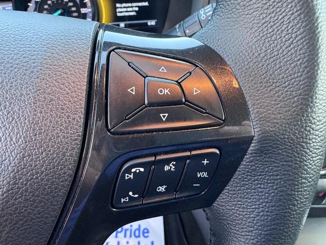 Photo of 2018 MAGNETIC METALLIC Ford Explorer
