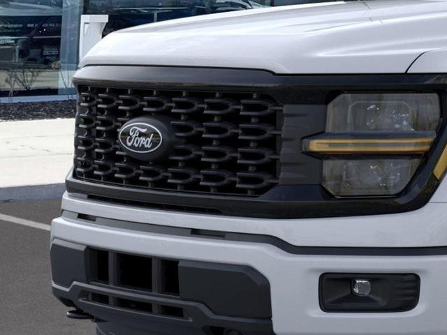 Photo of 2025 Oxford White Ford F-150