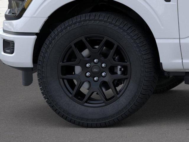 Photo of 2025 Oxford White Ford F-150