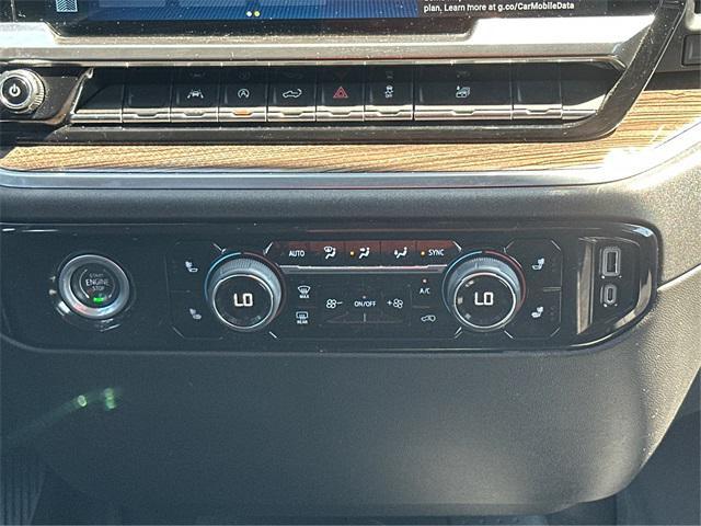 Photo of 2022 Black Chevrolet Silverado 1500