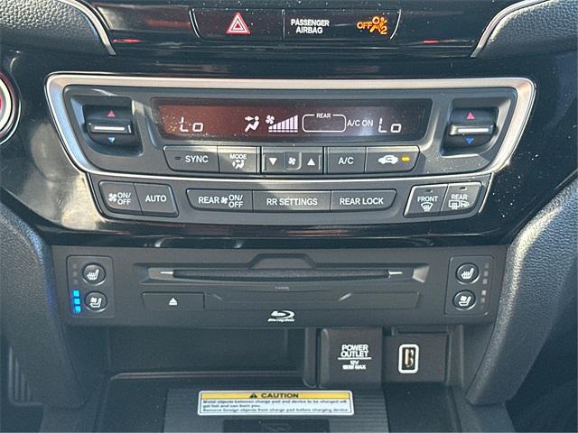 Photo of 2019 Crystal Black Pearl Honda Pilot