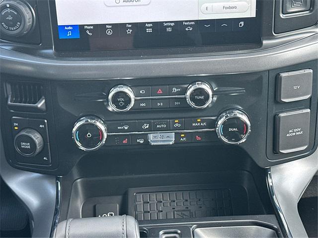 Photo of 2025 Oxford White Ford F-150