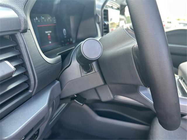Photo of 2025 Oxford White Ford F-150
