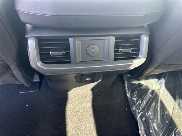Photo of 2025 Oxford White Ford F-150